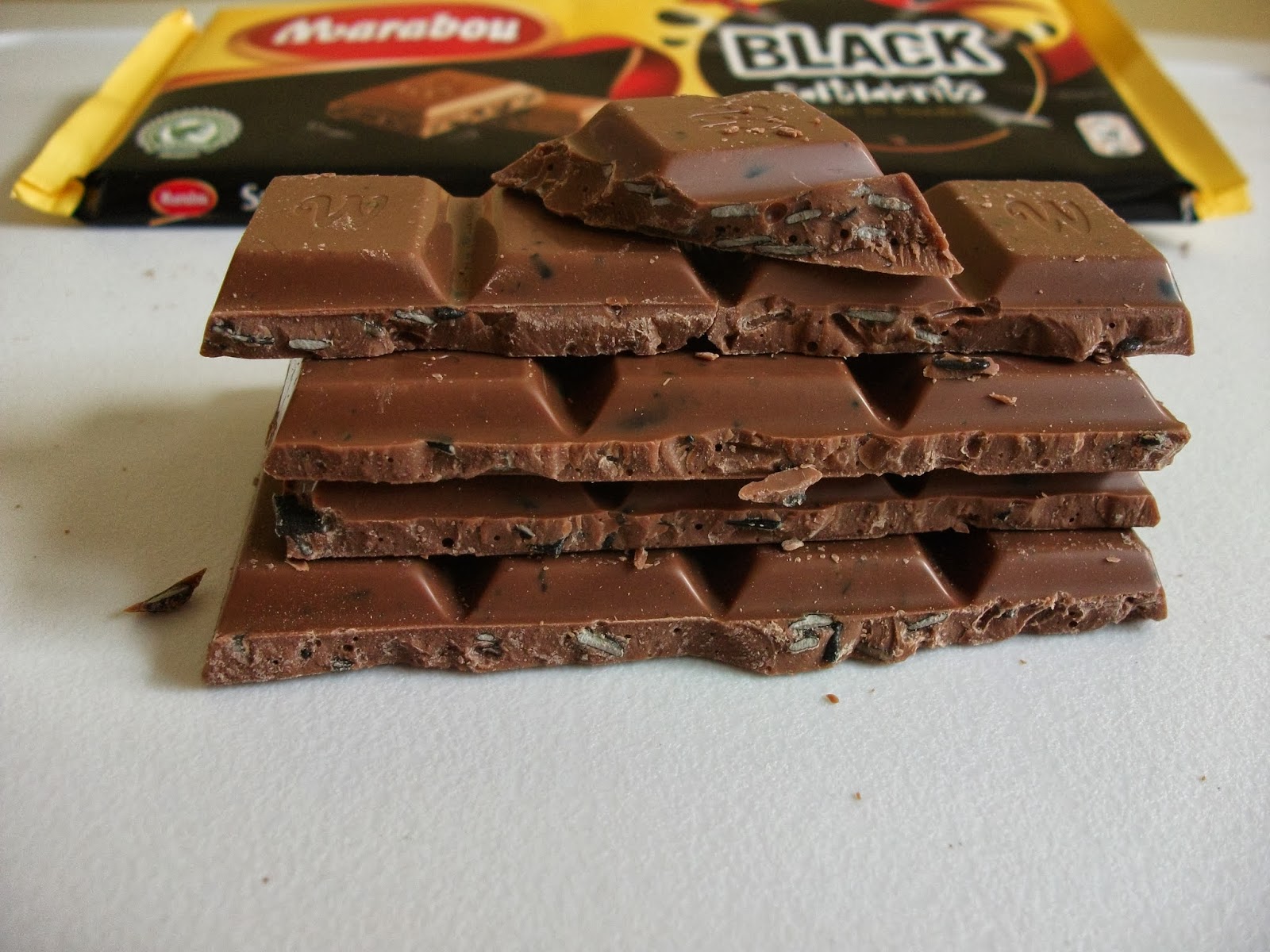 Marabou Daim Original Swedish Milk Chocolate Pralines Chocolates Candy  Sweets Bag By Kraft Foods