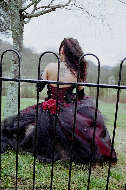 Hottest Gothic Wedding Dress Picture Hottest Gothic Wedding Dress Picture