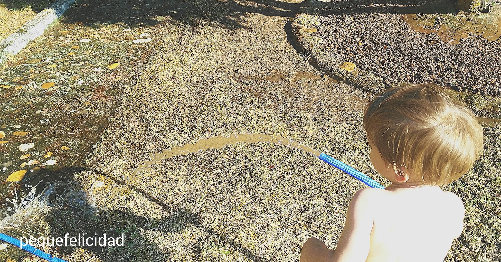 PEQUEfelicidad: 10 JUEGOS CON AGUA PARA NIÑOS DE 1 A 2 AÑOS