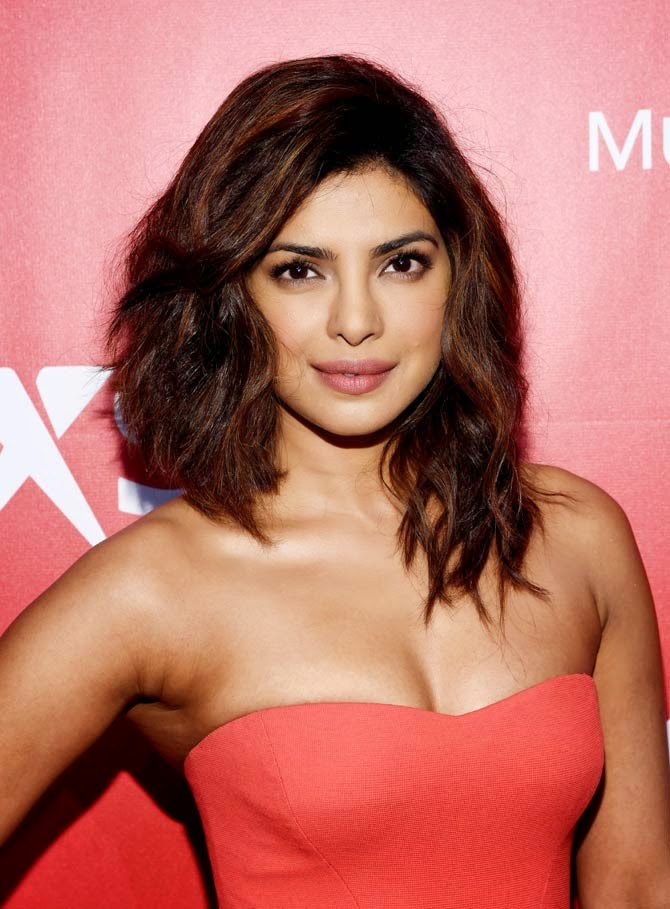 Priyanka Chopra Horrible Sizzling Photos at MusiCares Person Of The