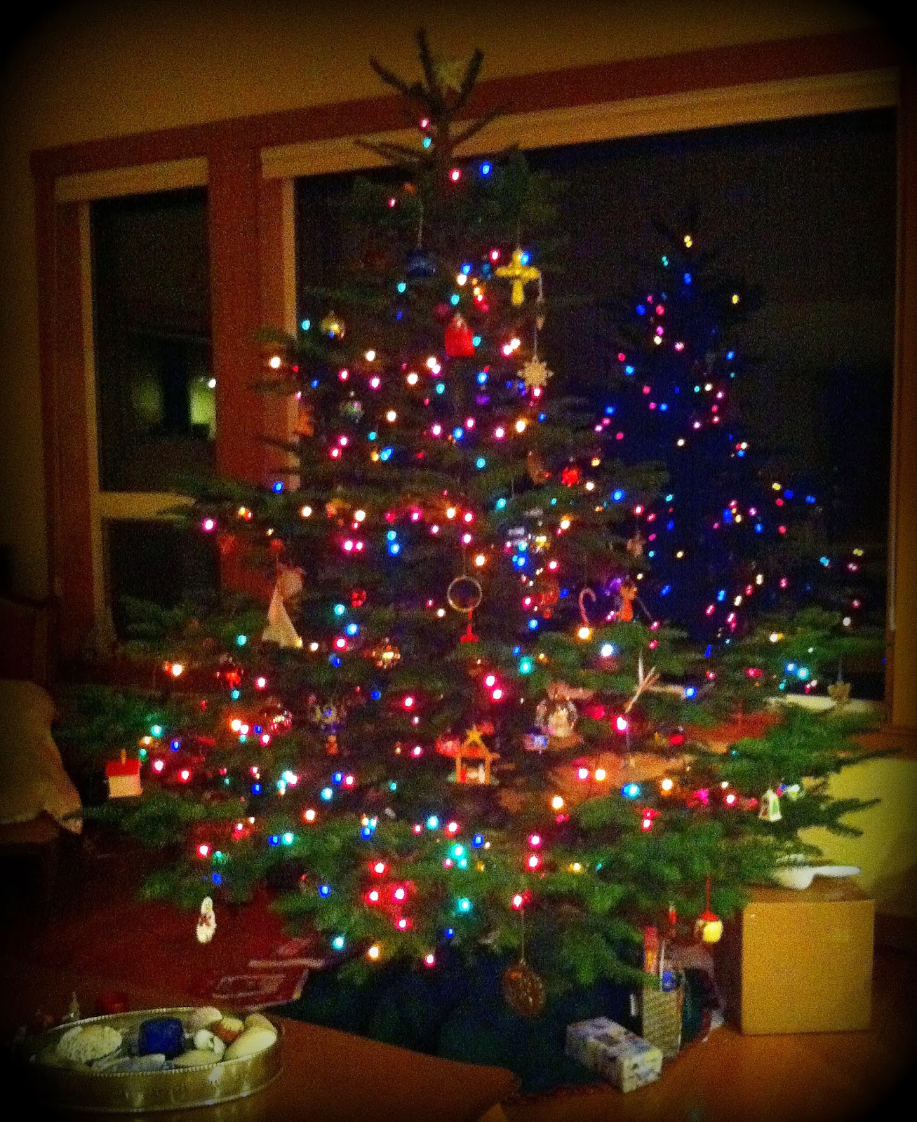 Christmas at byron & john's Gberger: December 2013