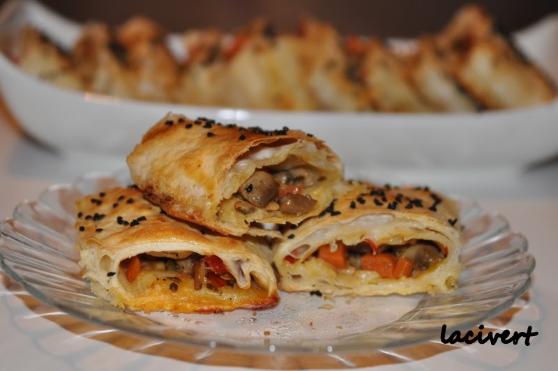 lacivert Mantarlı Börek
