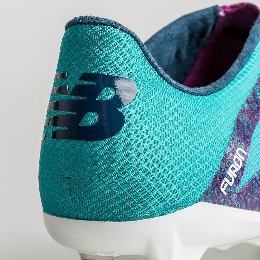new balance football boots mens 2015