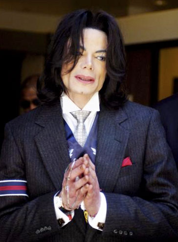 Michael_Jackson_hands_2gether.jpg