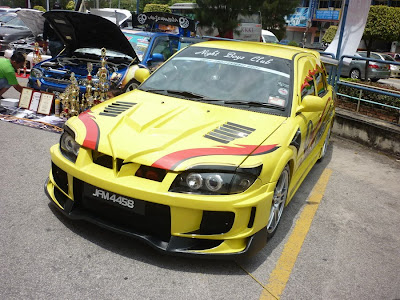 Modified Wira custom body kit