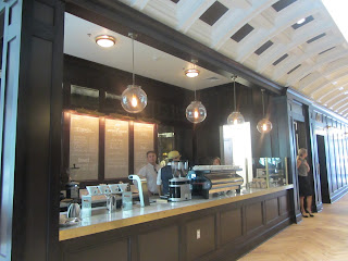 Oxford Exchange - Tampa | I Run For Wine