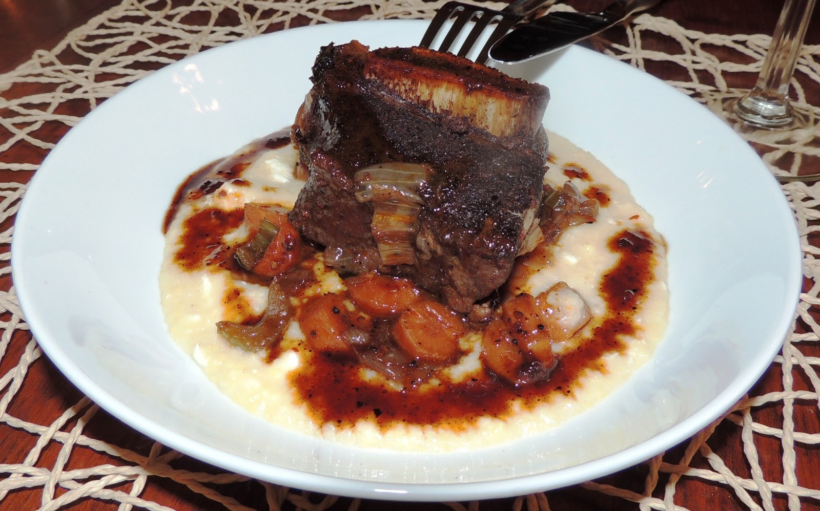Leave a Happy Plate Braised Short Ribs with Cheesy Polenta
