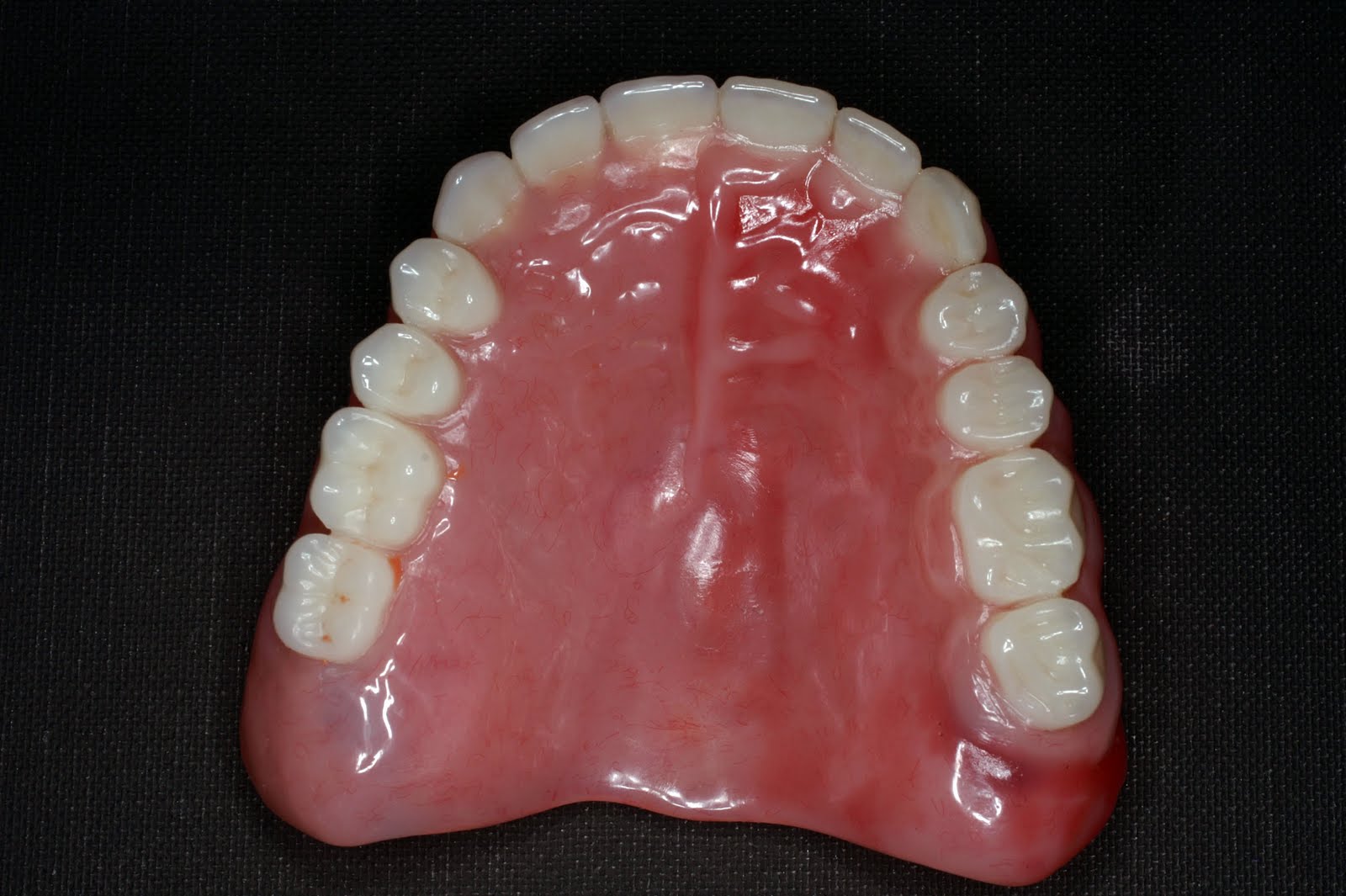 Premium partial and full dentures Straight from the Dentist's