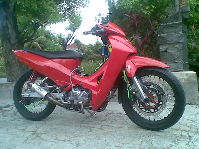 b4li custom Motodify: Modifikasi Honda Karisma 2005