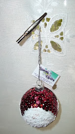 Pallina per l'albero con paillettes rosse