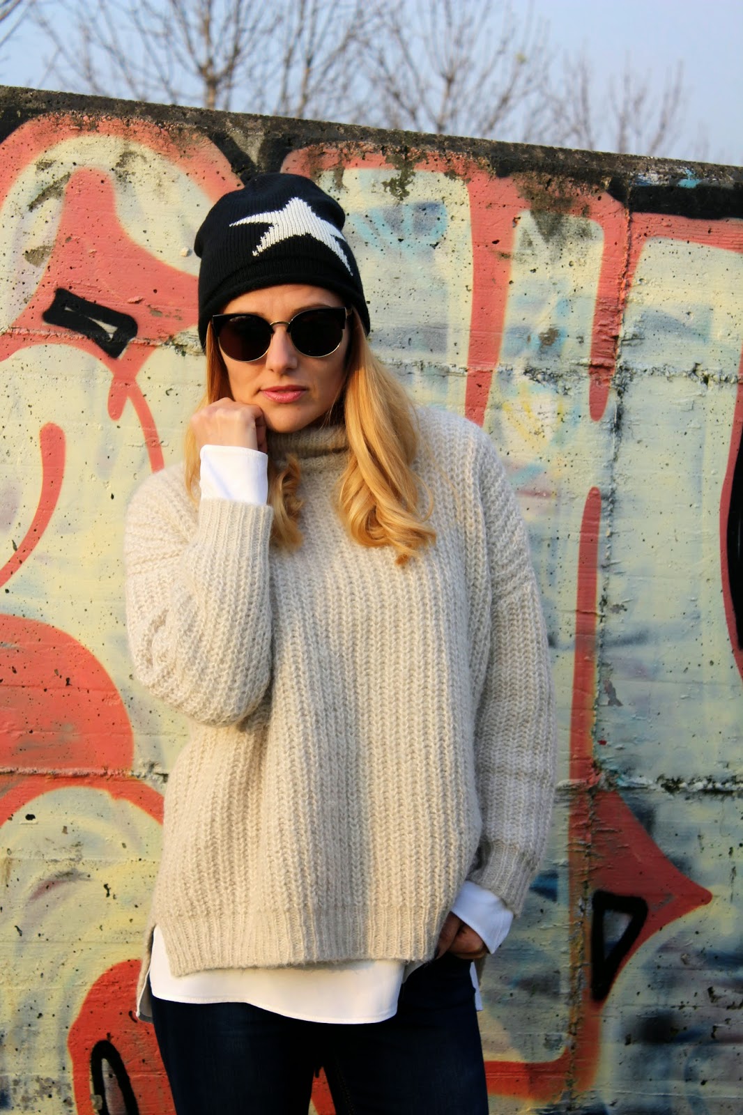 Eniwhere Fashion - maxi sweater and beanie