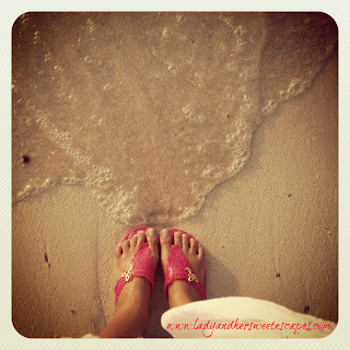 Dubai Marina: at the beach