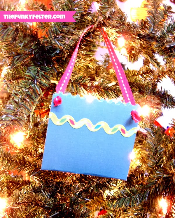 The Funky Felter Quick & Easy Pouch Ornament DIY Tutorial