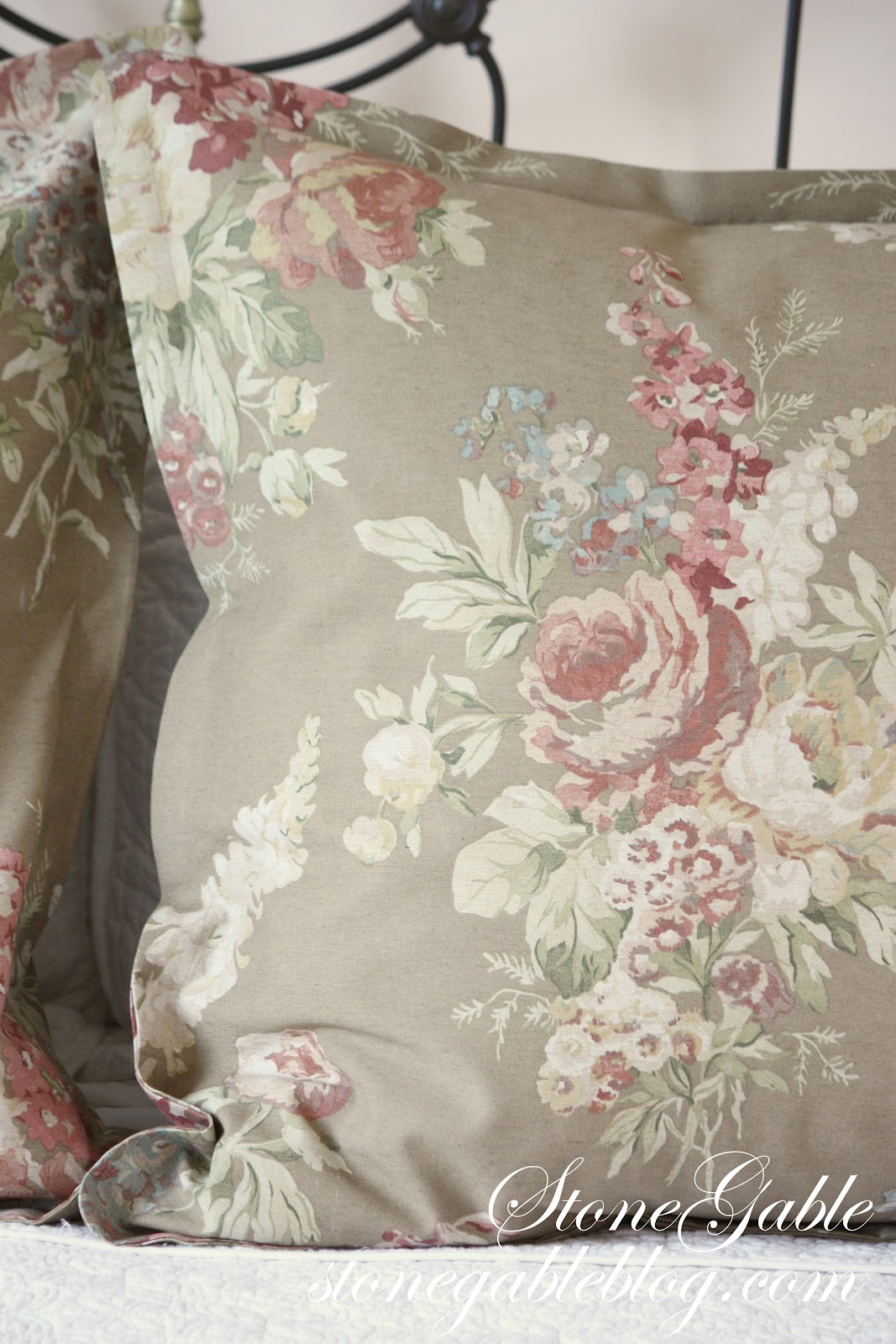 MAKING EURO SHAMS StoneGable