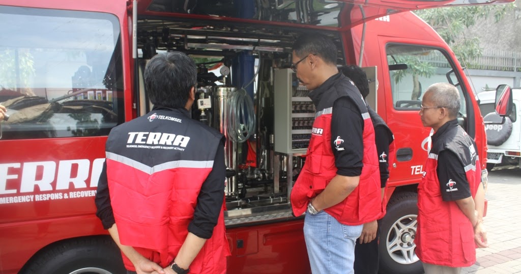 Telkomsel Distribusikan Perangkat Penanggulangan Gangguan ...