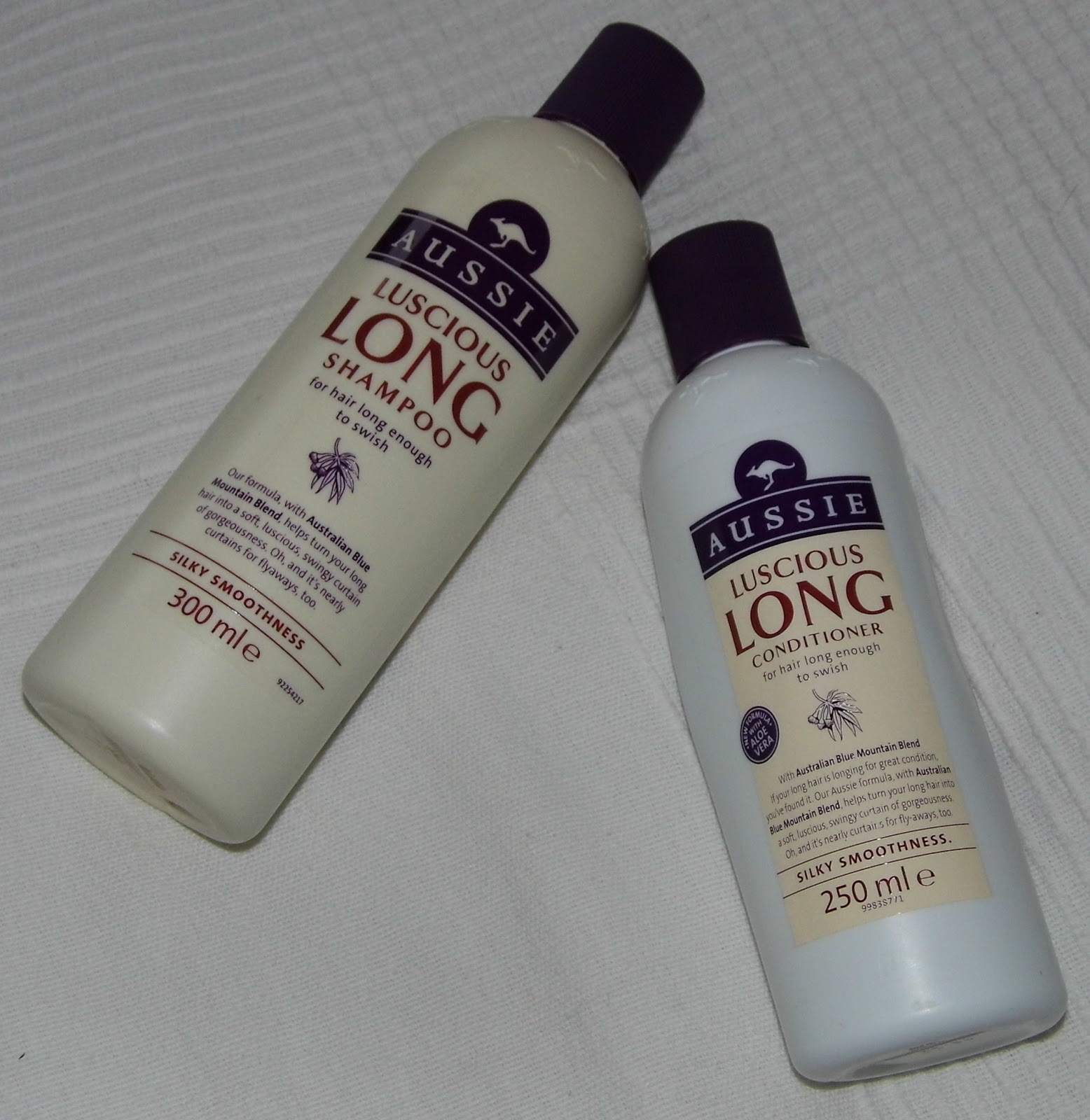 A Brunettes Beauty Blog: Aussie Luscious Long Shampoo+Conditioner - Review