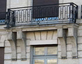 Balcon du 37 quai des Grands-Augustins à Paris