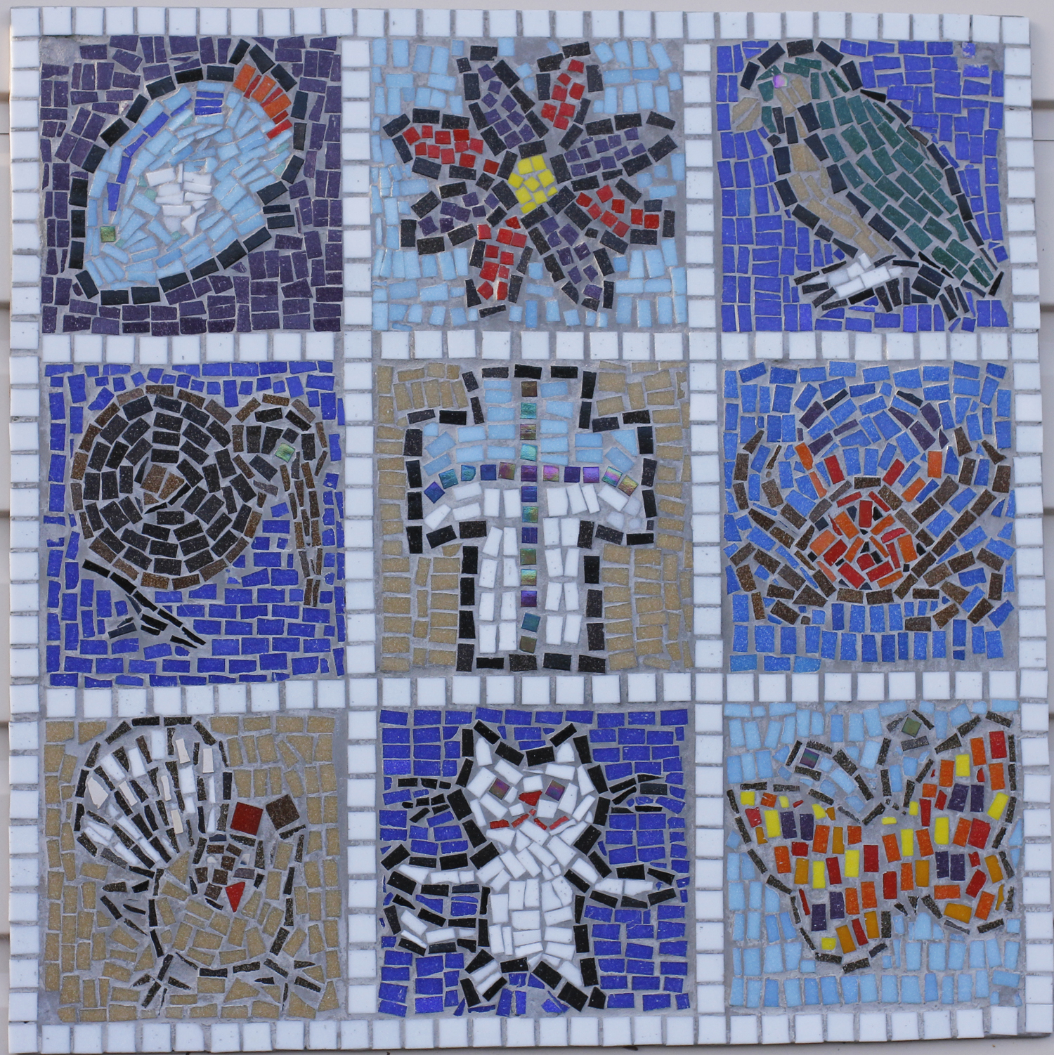 Rotorua Artist Keen's Photography, Mosaics, Paintings & Writing