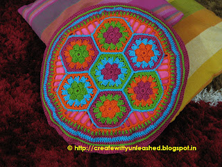 Crochet hexagon cushion cover2