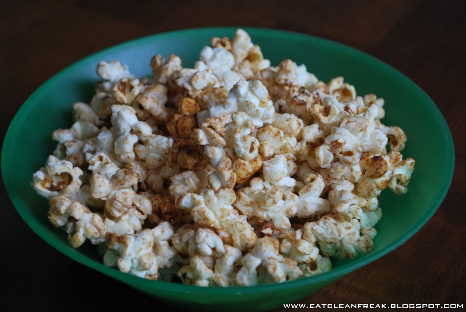 CLEAN FREAK {clean} Cinnamon Popcorn Crunch