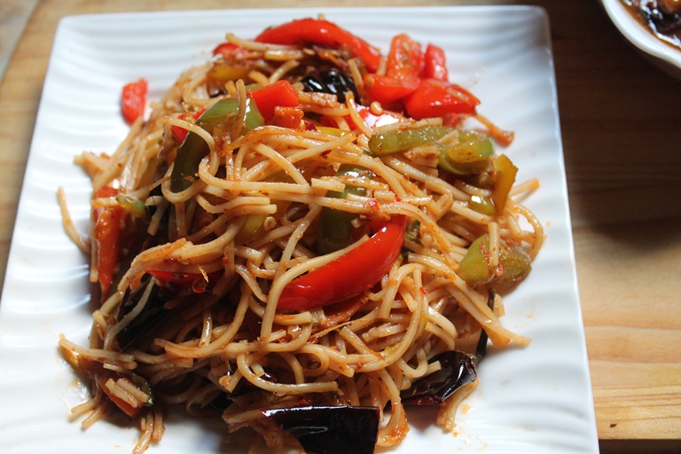 Chilli Garlic Noodles Recipe Spicy Chinese Chilli Garlic Noodles