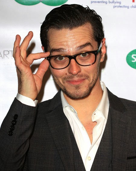 EastEnders Episode dated 20 December 2013 TV Episode