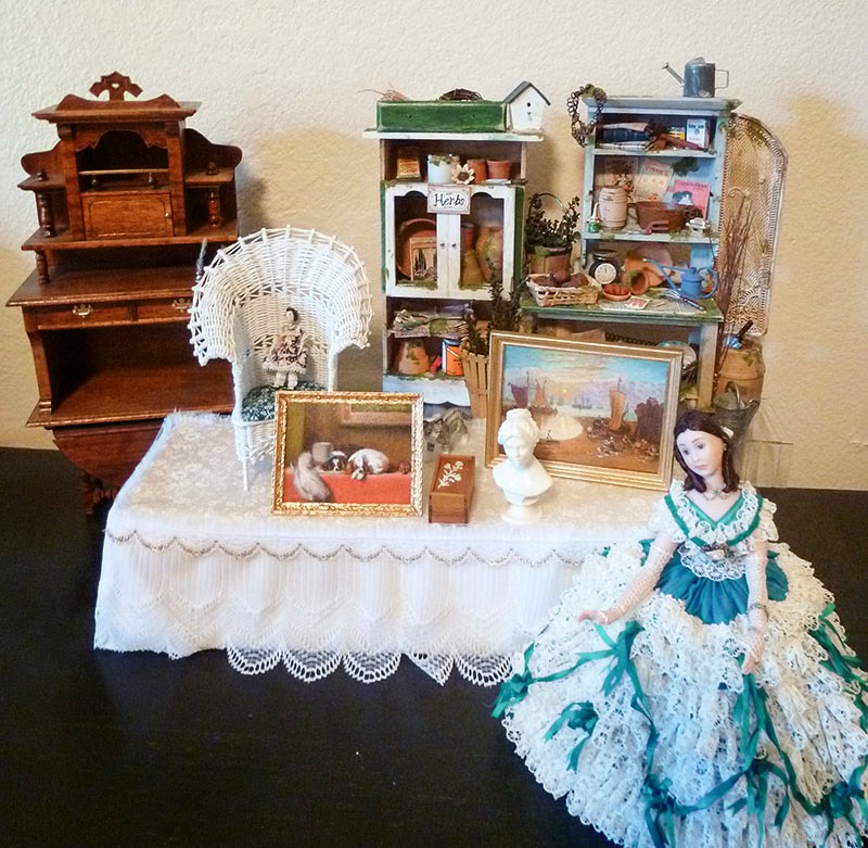 Good Sam Showcase of Miniatures Vintage Miniatures & Artist Offerings