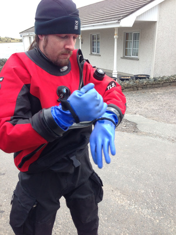 I Are Diver Review DUI TLS 350 Explorer Series Drysuit