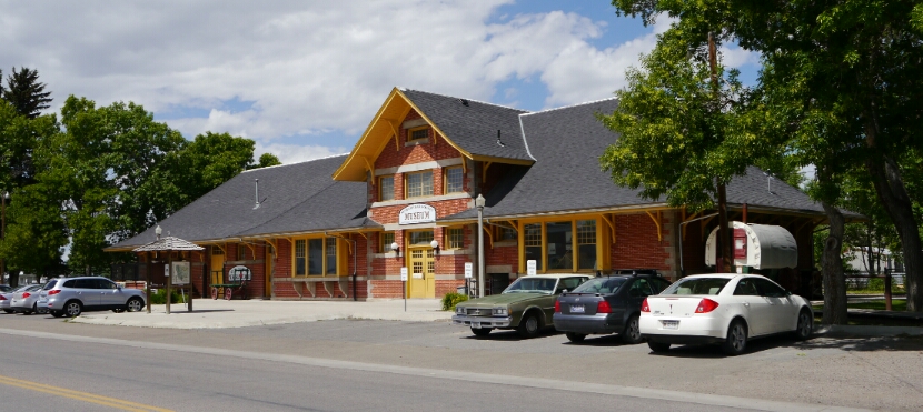 Dillon railroad station