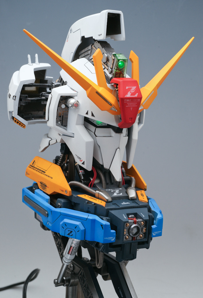 GUNDAM GUY GSM 1/24 MSZ006 Zeta Gundam Head Model Painted Build w/ LED