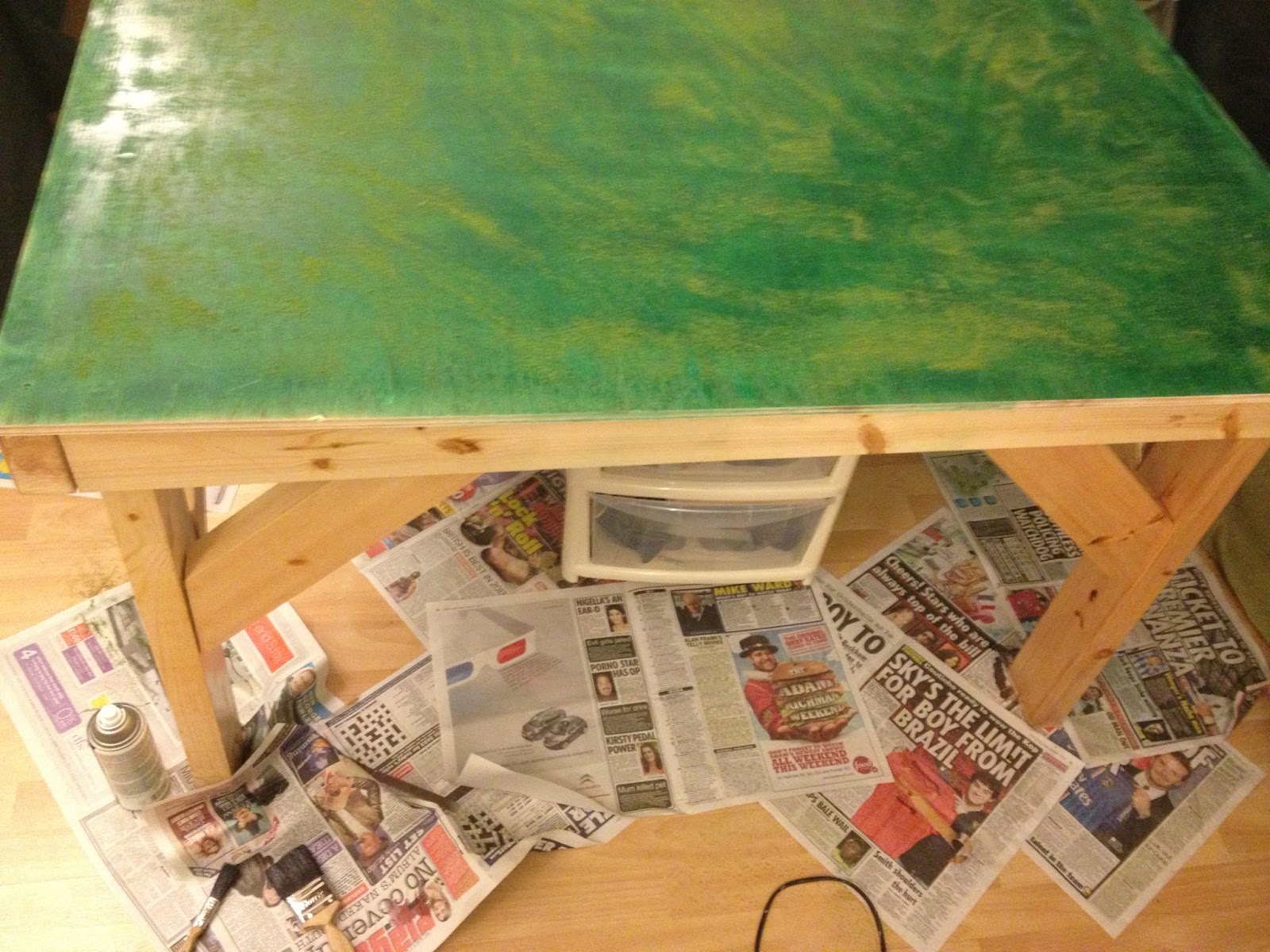 Painting the baseboard Dai Texas's model railway project