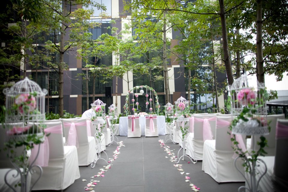 Singapore Wedding Florist Crowne Plaza Changi Airport