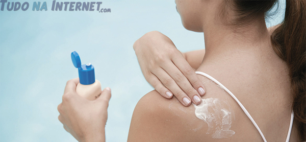 Soluções rápidas para problemas comuns de beleza - Muito autobronzeador, manchas, como tirar Soluções rápidas para problemas comuns de beleza - Muito autobronzeador, manchas, como tirar