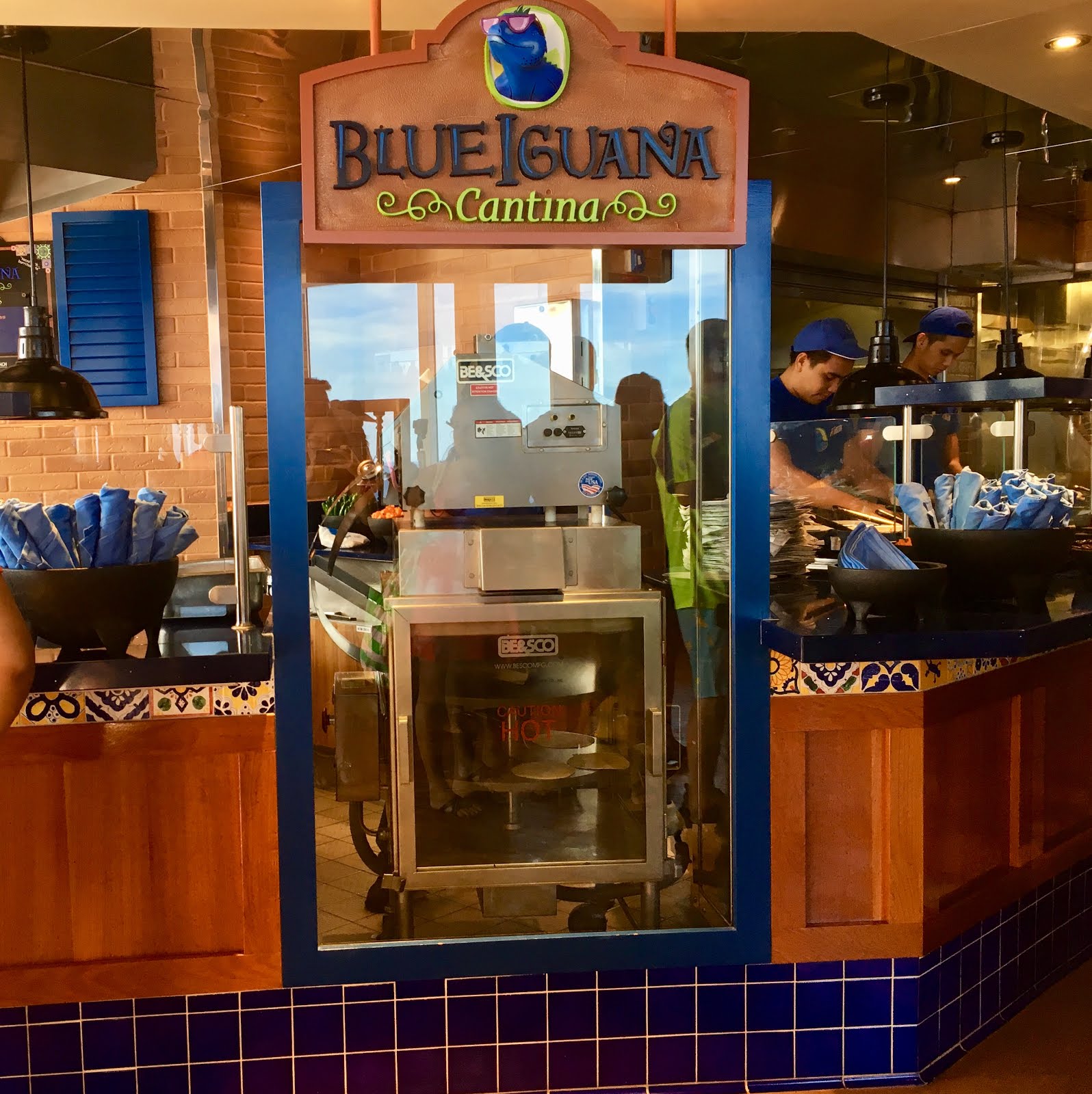 Restaurant Review BlueIguana Cantina