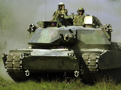 M1A1-Abrams-Tank-8-UIJX4D7G0E-1600x1200.jpg