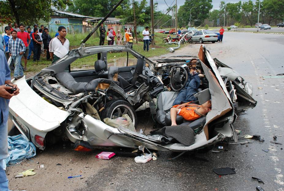 Maksud kemalangan jalan raya