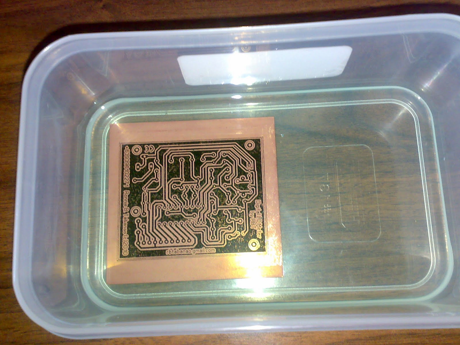 RBT's Tech Depot RBT Home Made PCB Etching Solution