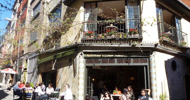 Trends by Sevi Karaköy Karabatak�ta Kahve Keyfi