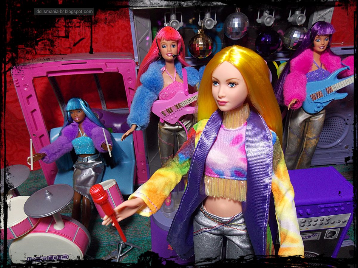 Dolls Vitamin C doll & Barbie Jam' n Glam Tour Bus Barbie's Friends Teresa & Christie