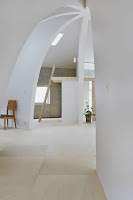 Tochigi House Blends Design with Two Very Different Types of Residential Architecture Plus Domed Interior Tochigi House Blends Design with Two Very Different Types of Residential Architecture Plus Domed Interior