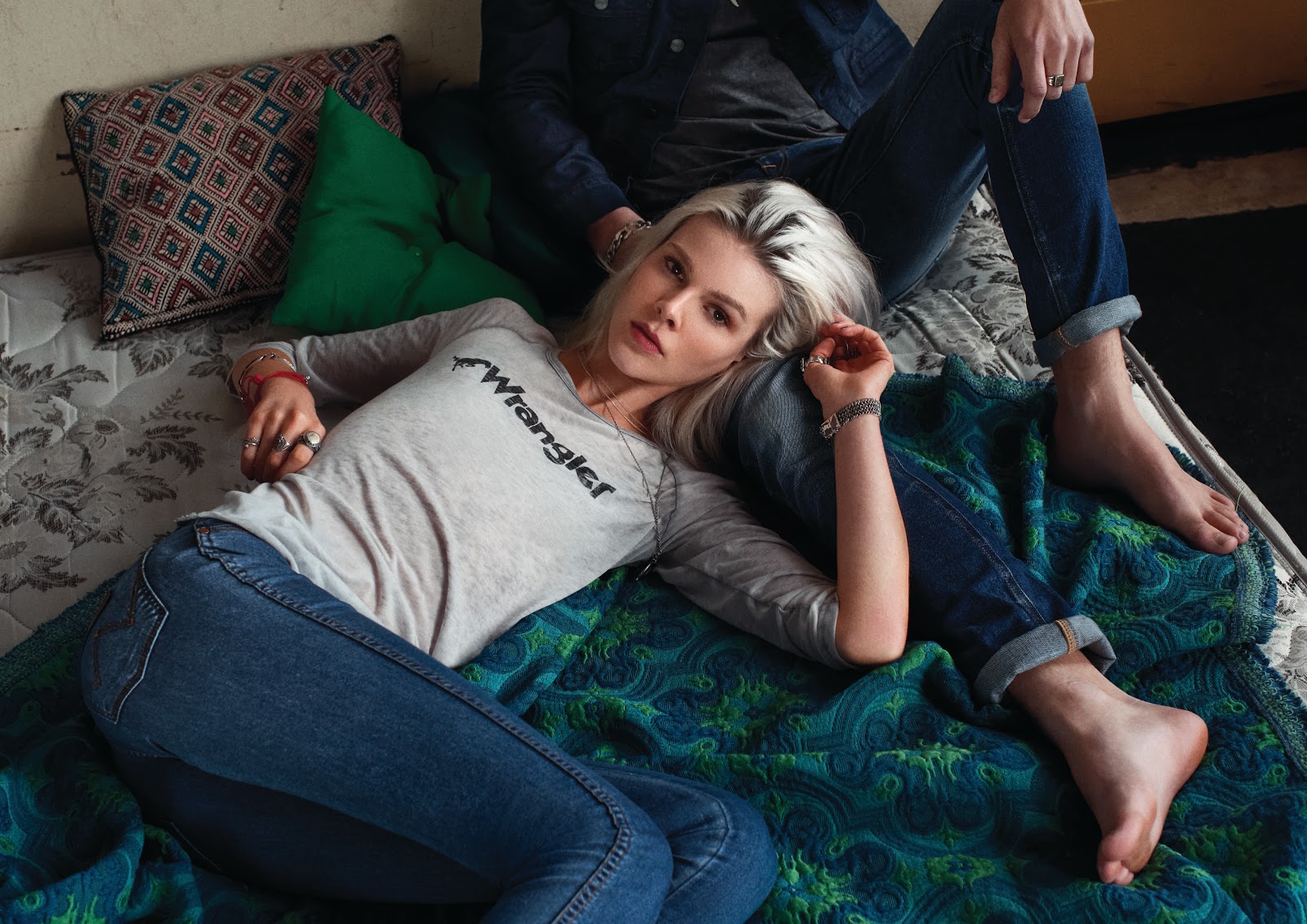 Bedroom Eyes Lyrics Bedroom Furniture High Resolution