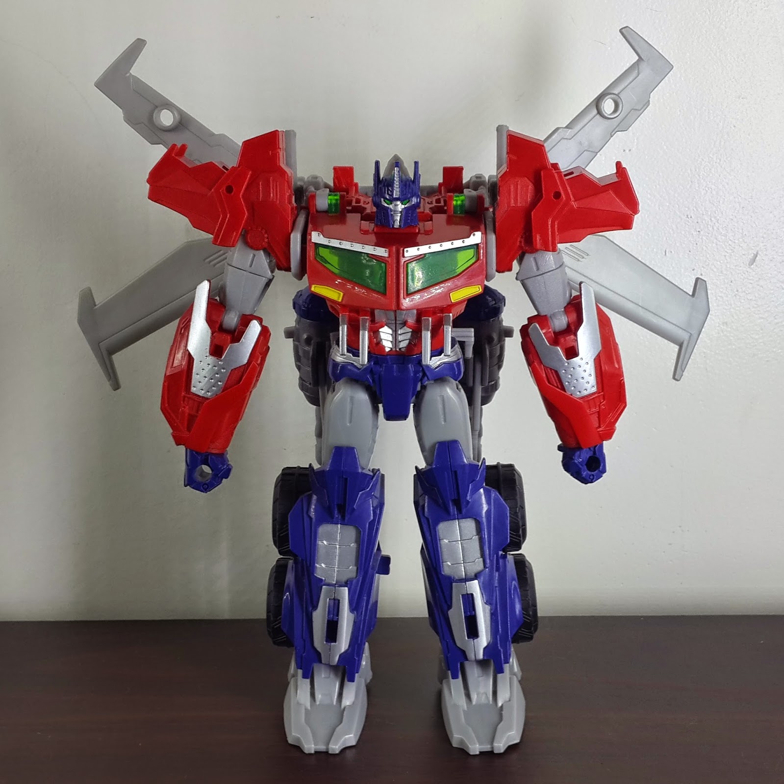 Blog 1171 Beast Hunter Optimus Prime
