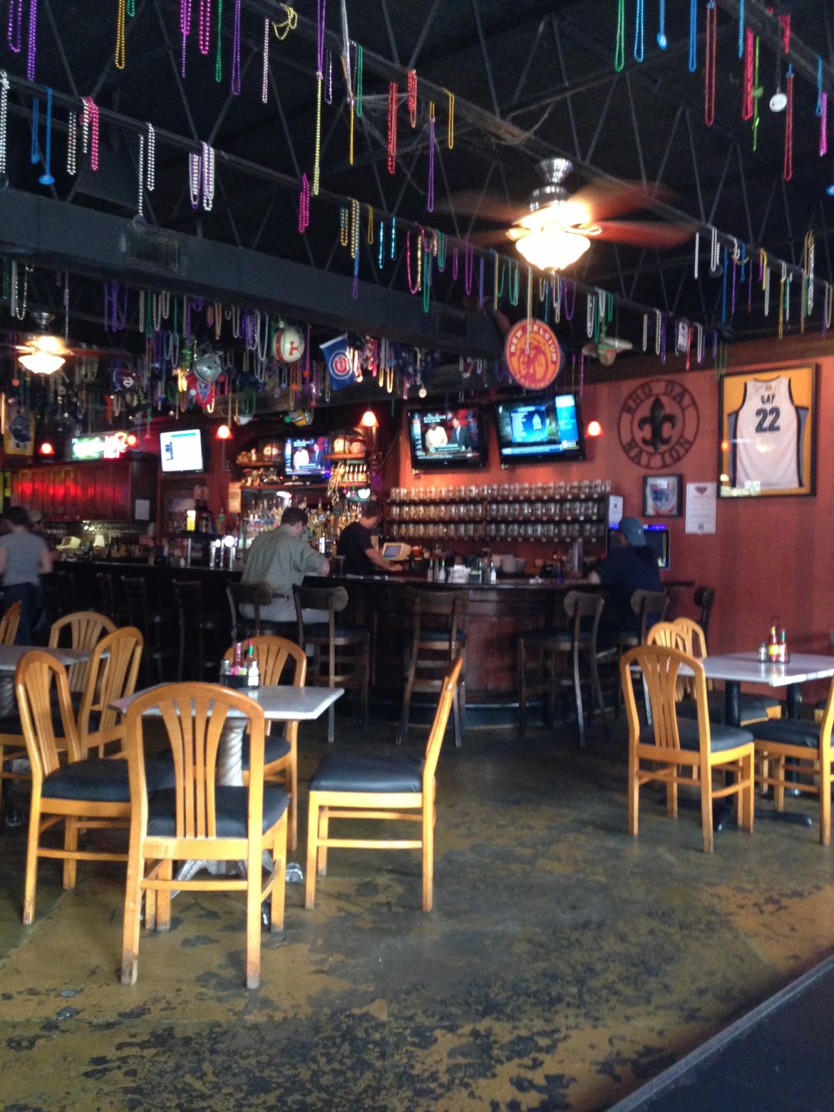 History & Pearls Memphis Nosh Bayou Bar & Grill