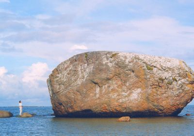 I envision a boulder.