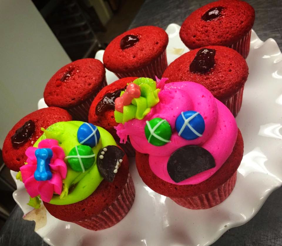 .Amanda Cupcake. Sweet Dreamer ♥ Adorable ZOMBIE Cupcakes!