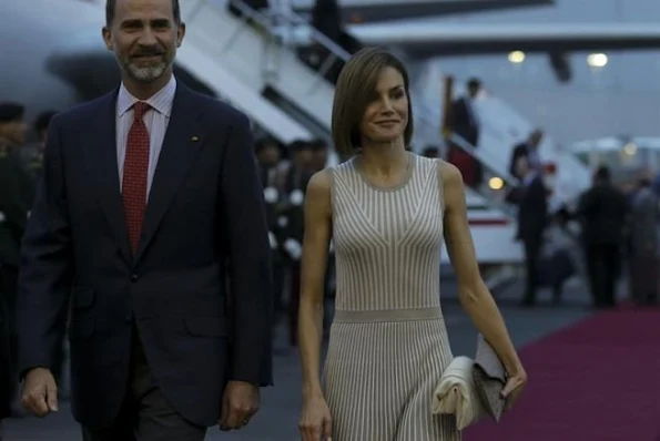 King Felipe VI of Spain and Queen Letizia of Spain arrive in Mexico City