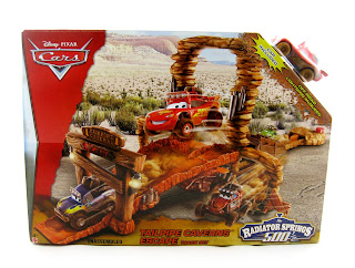 cars tailpipe caverns track set 