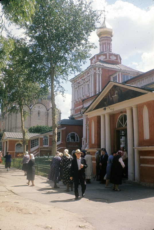 Wonderful Color Photos of Moscow in 1966 vintage everyday