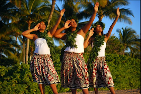 authentic hawaiian dresses