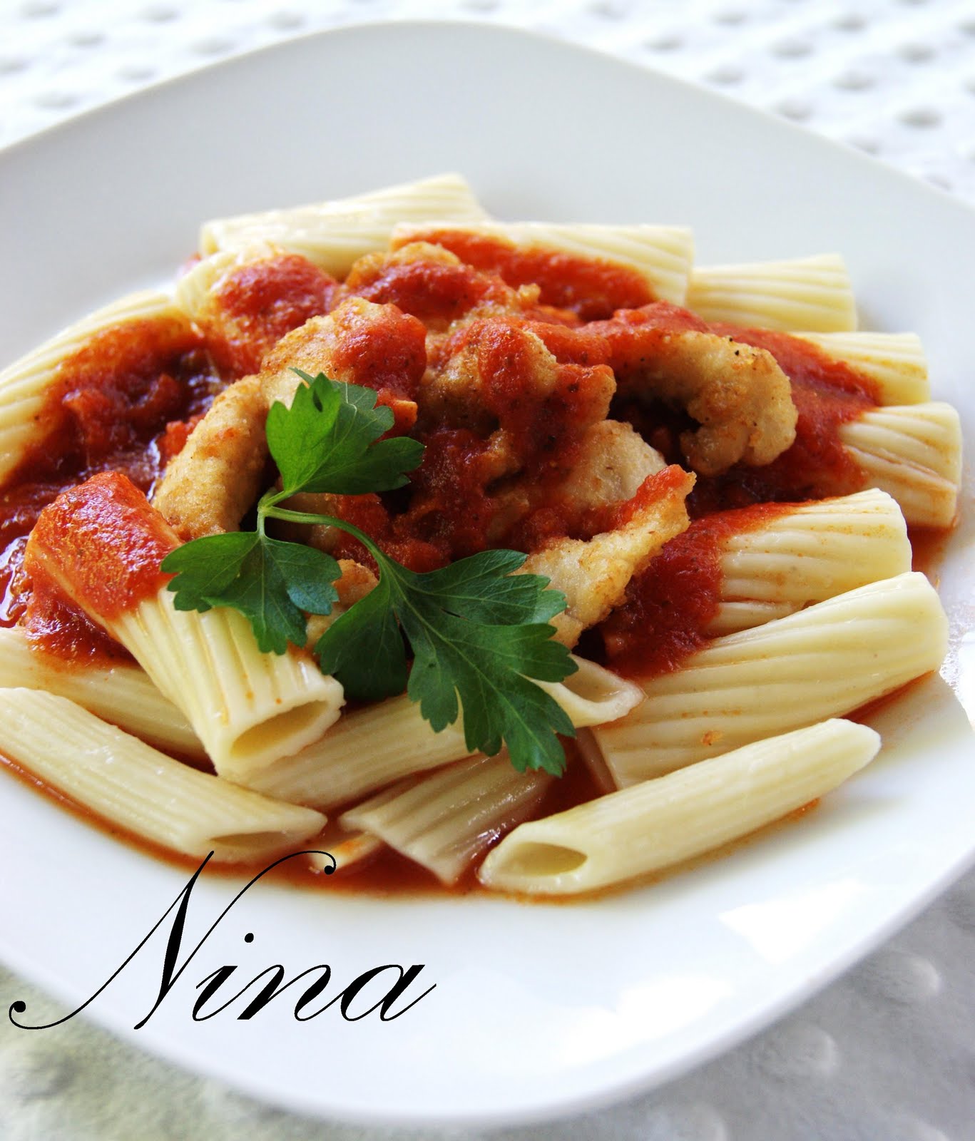NINA'S RECIPES..... CHICKEN NUGGETS WITH PASTA AND TOMATO SAUCE
